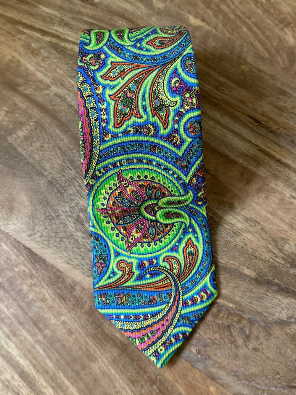 TED BAKER Men's 100% Silk Psychedelic Paisley Colourful Statement Tie